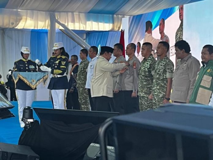 Kapolres Garut Raih Satyalencana Wira Karya dari Presiden atas Kontribusi Swasembada Pangan Nasional